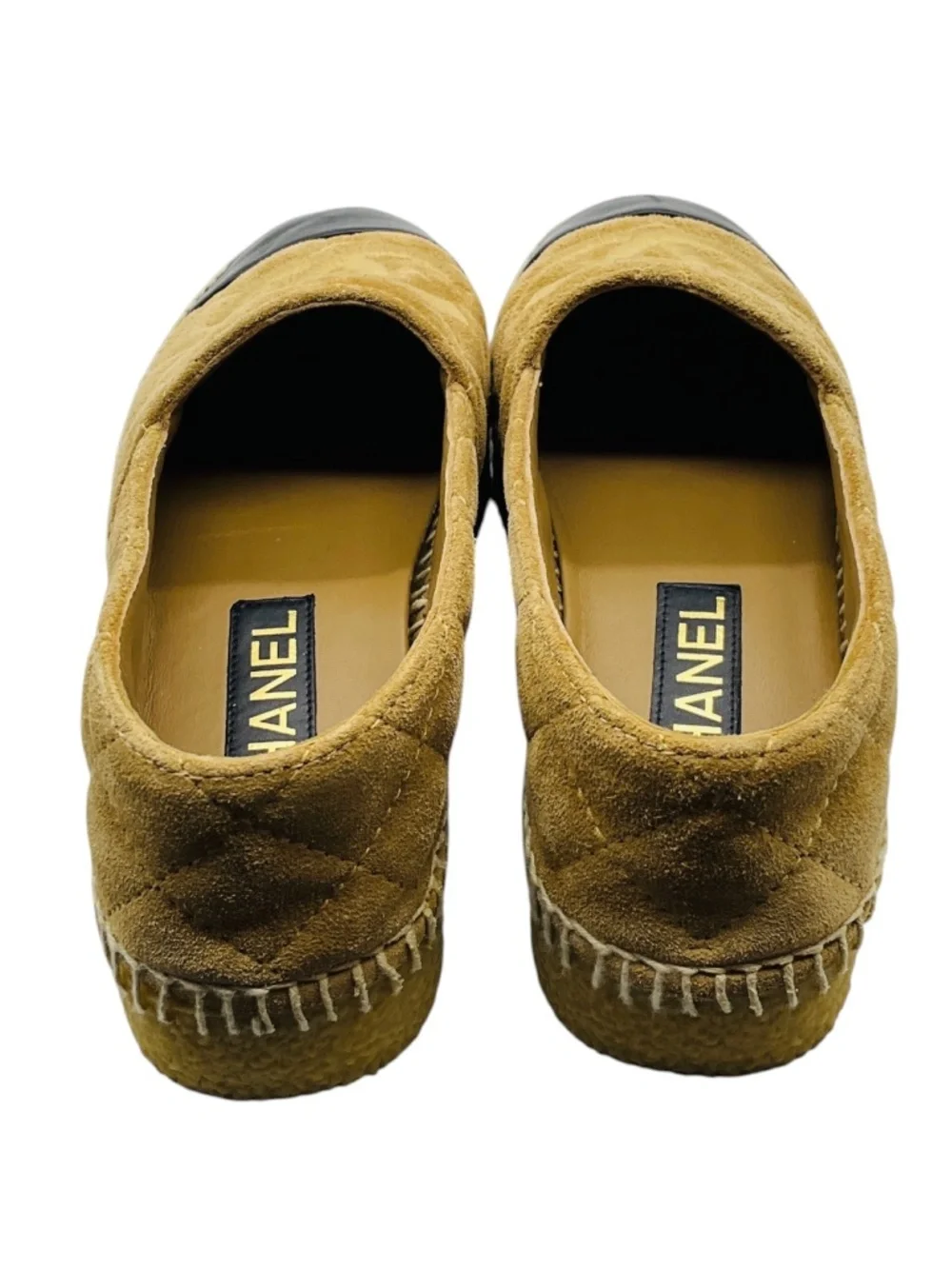 CHANEL TAN / BLACK LEATHER CAP TOE CC LOGO EMBOSSED QUILTED SUEDE ESPADRILLE FLA